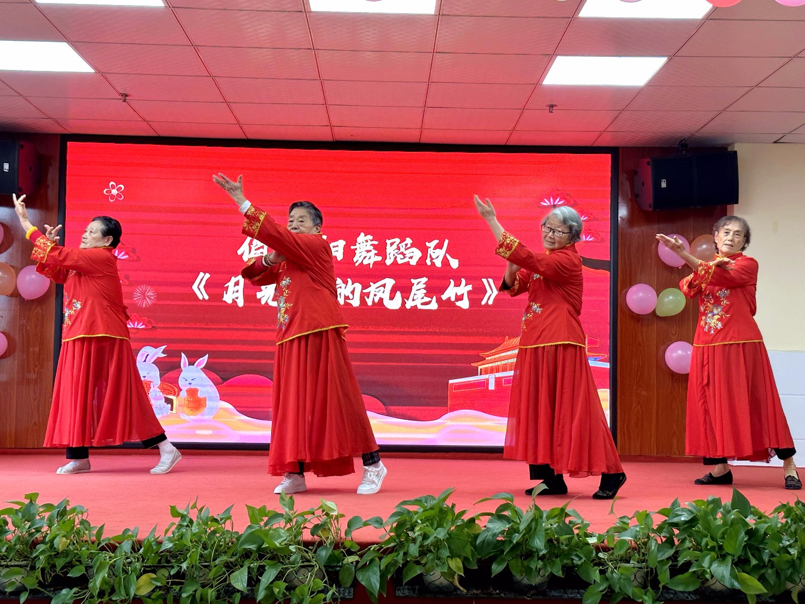b03d260ce11eeda30b16f41745e2062.jpg